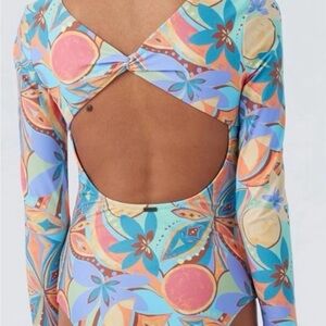O'Neill Girls' Long-Sleeve One-Piece Swimsuit in Aqua Multi Floral